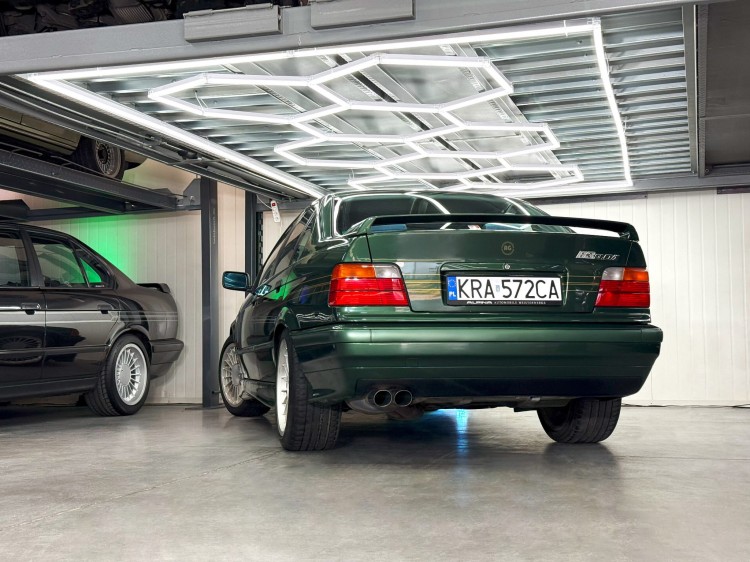 Lampa sufitowa LED Hexagon IP44 - 450W - 110 lm/W - 243 x 411cm - barwa zimna