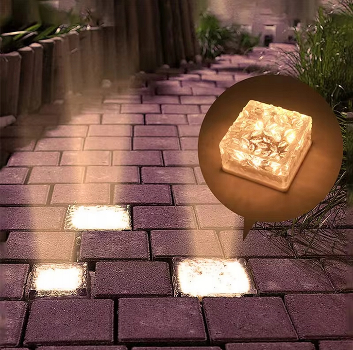 Lampa LED solarna najazdowa „Kostka Lodu” - barwa neutralna