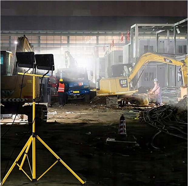 Statyw stojący podwójny na naświetlacz 160cm