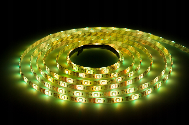 Taśma LED - 12V - 5m - 72W - 300 diód - IP63 - RGB + biała zimna