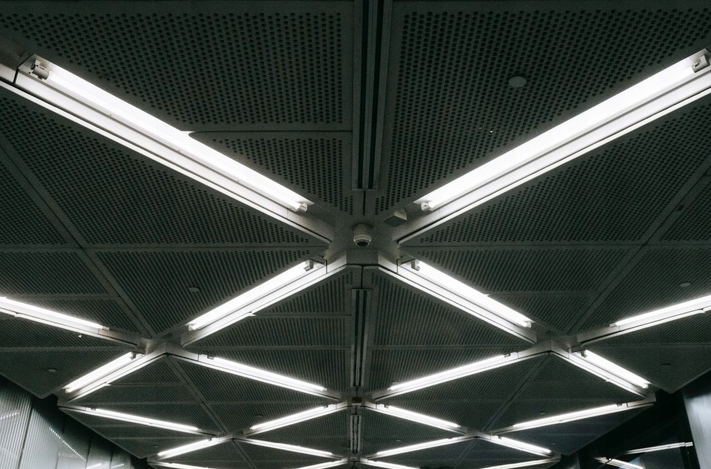 4x Tuba Świetlówka 60cm LED 9W = 18W 900lm 4000K T8 Do Opraw Hermetycznych