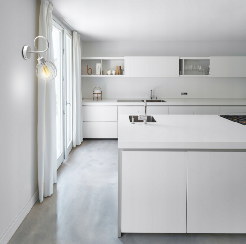 Lampa Ścienna Sufitowa Stalowa Kula E27 Biała