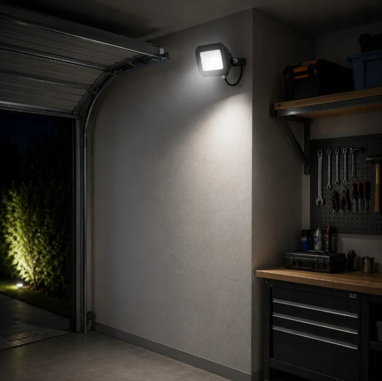 HALOGEN NAŚWIETLACZ LAMPA LED 30W 4800lm IP65 ZEWNĘTRZNY 4000K NEUTRALNY