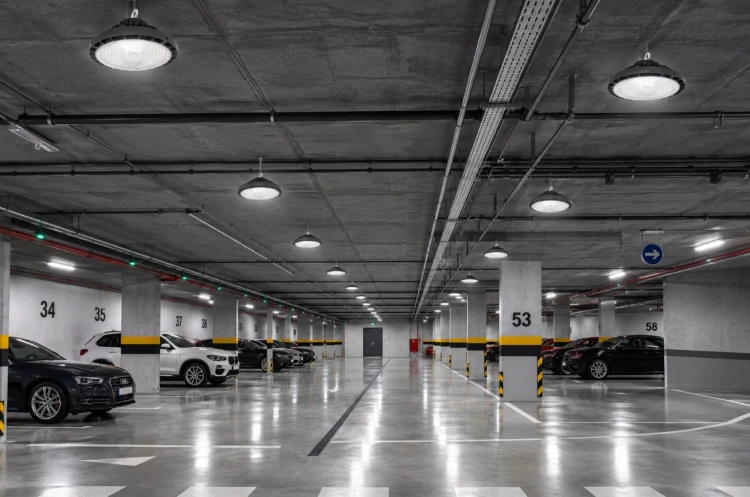 Lampa Przemysłowa LED High Bay UFO 100W 18500lm Na Magazyn CCT Ściemniana