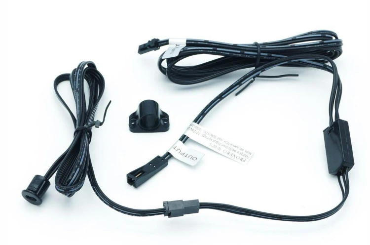 Włącznik sensor do szaf czarny 60/100W 12/24V